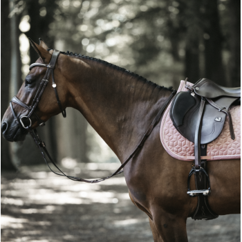 TAPIS VELVET JUMPING Myhorsely I L'équipement des chevaux et du cavalier. Magasin en ligne d'équitation dédié au cavalier