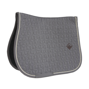 TAPIS DE SELLE WOOL JUMPING Myhorsely I L'équipement des chevaux et du cavalier. Magasin en ligne d'équitation dédié au cavalier