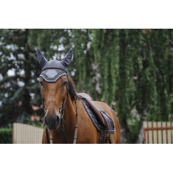 BONNET CHASSE MOUCHE EQUITHEME "DOMINO"